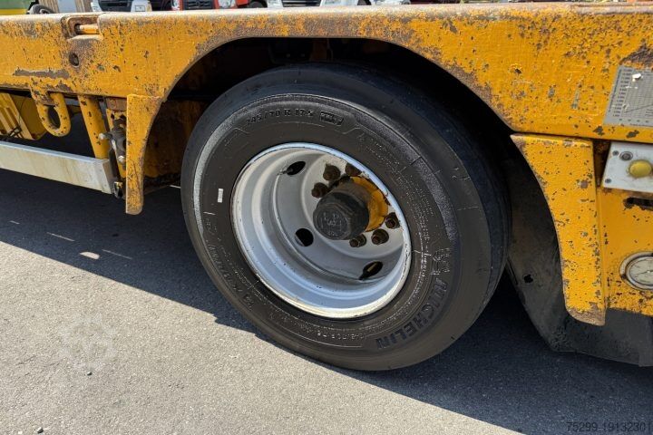 Dieplader oplegger Doll Panther S3E Tele / Swiss-Vehicle