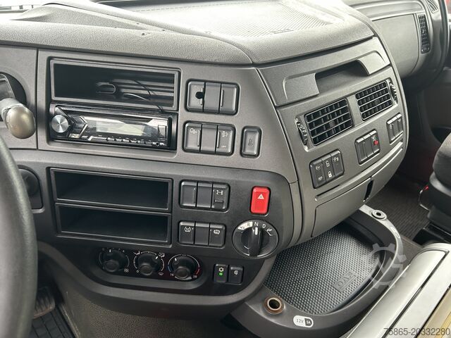 Standard-SZM DAF XF 440 FT Space Cab / 959 dkm / 2 Tanks / Stand...