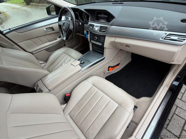 Furgon MERCEDES-BENZ E 300 BlueTEC HYBRID Navi Leder PDC LED EURO 5