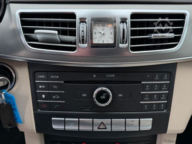 Furgon MERCEDES-BENZ E 300 BlueTEC HYBRID Navi Leder PDC LED EURO 5