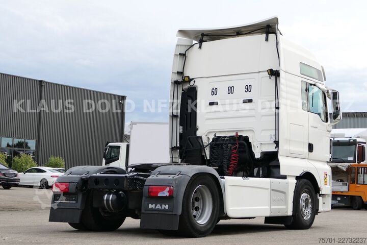Standart çekici ünitesi MAN TGX 18.480 XXL Retarder 2 Tanks Navi Euro 6