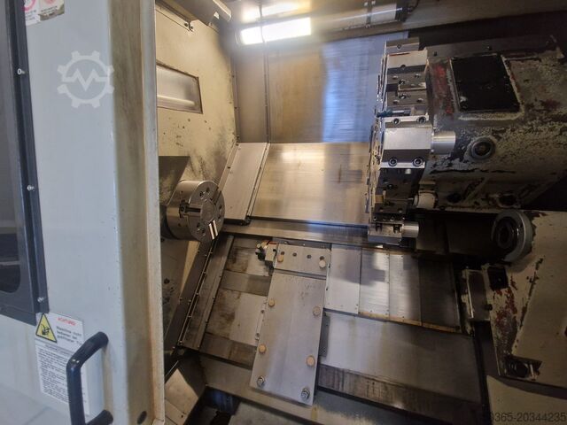 Tour CNC Hwacheon Hitech 300