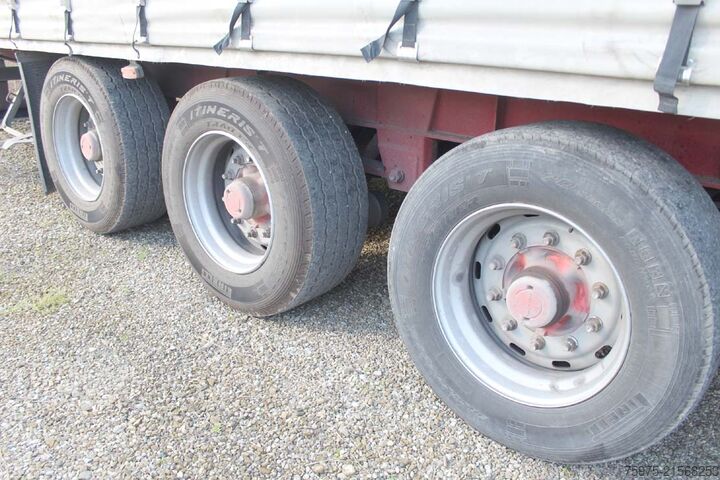 åben sættevogn med presenning Trailor semirimorchio centinato usato