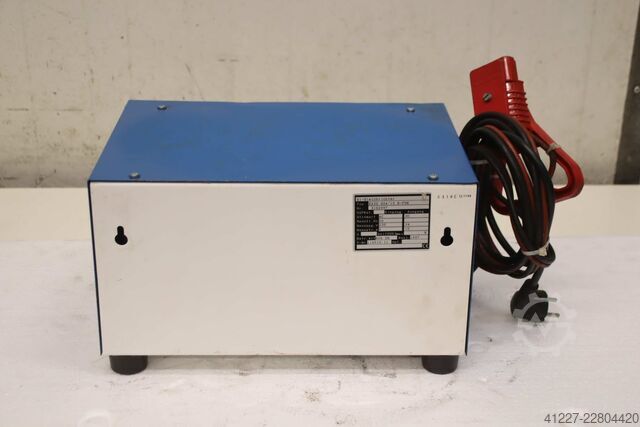Φορτιστής για περονοφόρο ανυψωτικό 24 V/10 A FDK E230 G24/40 B-FDK