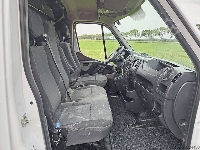 Bestelauto RENAULT MASTER 2.3