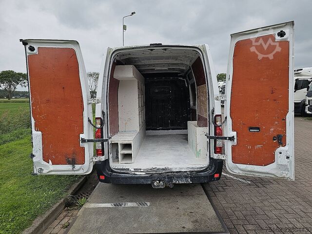 Bestelauto RENAULT MASTER 2.3
