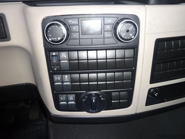 Gardinsidad skåpbil MAN 7.190 TGL 1.Hand Pritsche Plane 7,10m