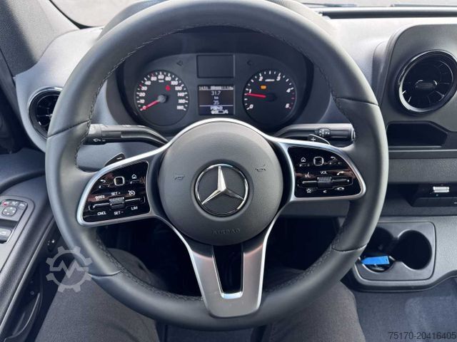 High top van MERCEDES-BENZ Sprinter 517 CDI 3665 Klima Kamera AHK Warmluft