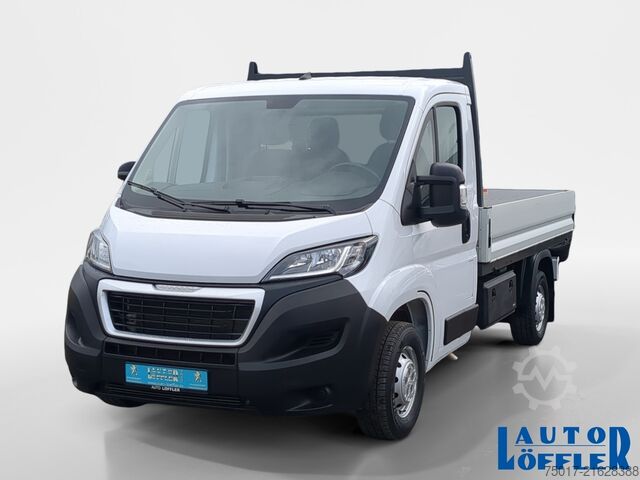 Flatbed truck, 3-seater Peugeot Pritsche Staukästen Boxer Klima+Bluetooth+Anhängerkupplung-