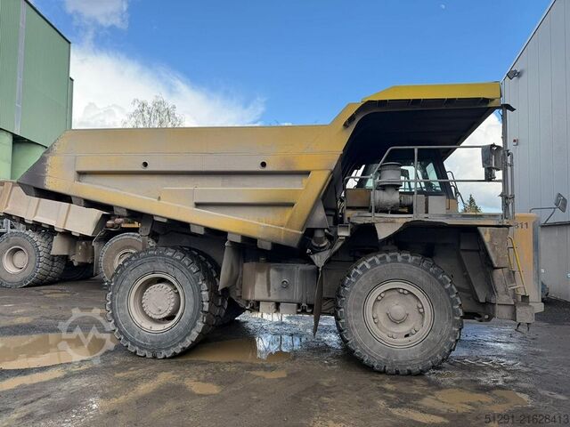 Dumper Komatsu HD325-7