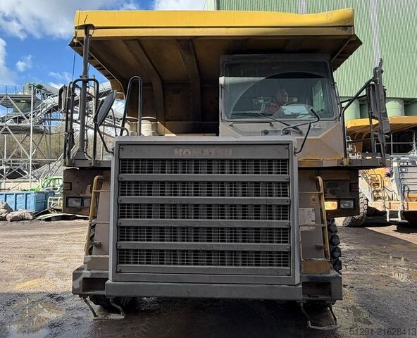 Dumper Komatsu HD325-7