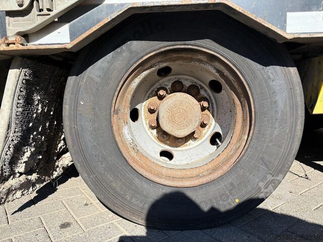Autotransporter varevogn MUELLER MITTELTAL D3 + HYDROLIC FRONT/BACK LOADER + 3 AXLE + SPEC...
