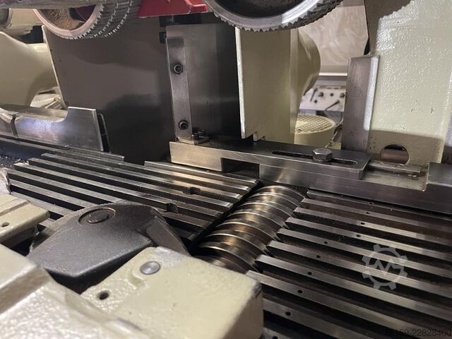 Kalıp makinesi WEINIG HYDROMAT 23  (9 spindle) GROOVED