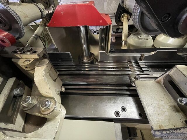 Kalıp makinesi WEINIG HYDROMAT 23  (9 spindle) GROOVED