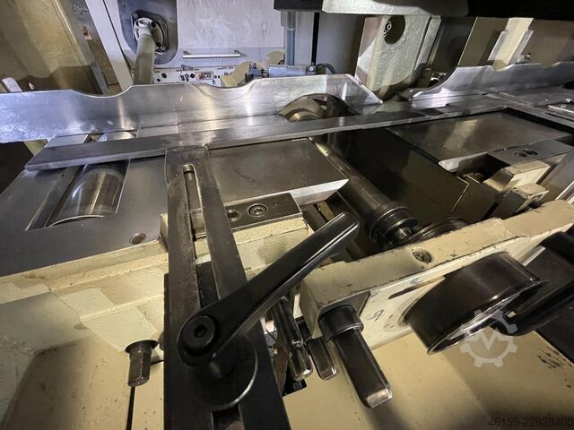 Kalıp makinesi WEINIG HYDROMAT 23  (9 spindle) GROOVED