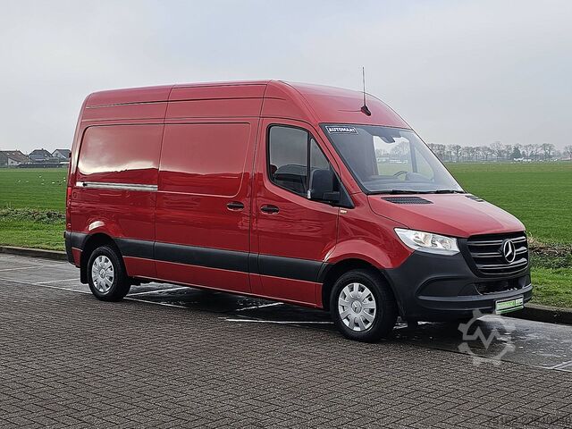 Stationvogn med højt tag MERCEDES-BENZ SPRINTER 214 L2H2 Airco Automaat