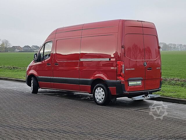Stationvogn med højt tag MERCEDES-BENZ SPRINTER 214 L2H2 Airco Automaat