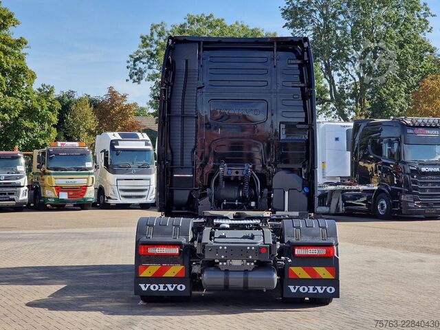 Standard-SZM Volvo FH 13.500 Globetrotter XL 4x2 Aero - New - Full...