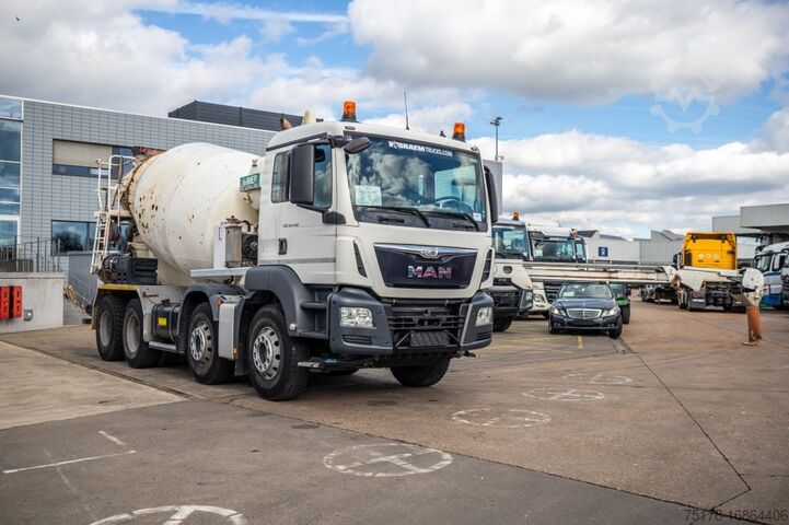 Blender MAN TGS 32.400 BB+BAND/BELT/TAPIS T40/13TM