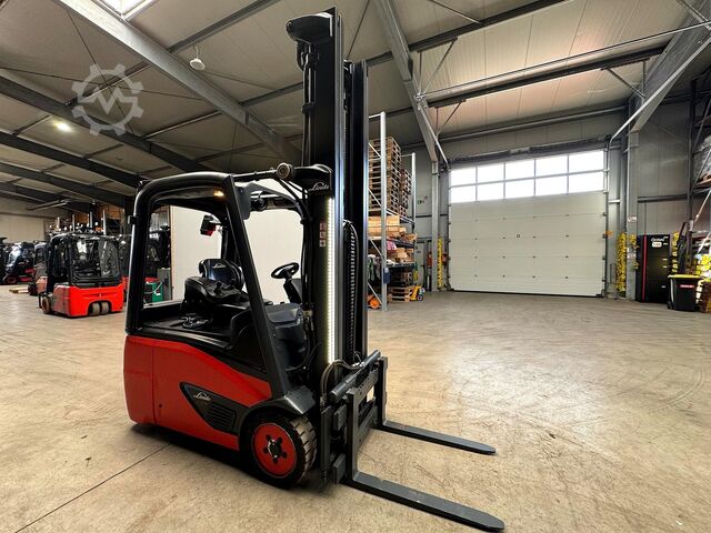 Front loader forklift Linde E 16-02 [ID: 77]
