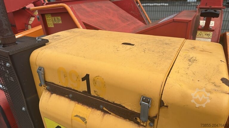 Schredder Dücker HM 200