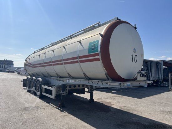 Tanker semitrailer MENCI LEBENSMITTELTANK ISOLIERT, 3 KAMMERN, 34000L LIFTACHSE,   BPW-ACHSEN,