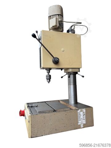 Bench drill BT2 | Industrial | 380V | East Germany (DDR) Wiertarka stołowa BT2 | Przemysłowa | 380V | DDR Wiertarka stołowa BT2 | Przemysłowa | 380V | DDR