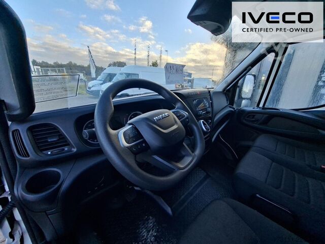 Furgoneta caja IVECO Daily 70C18A8/P Koffer / LBW / Luftfederung /