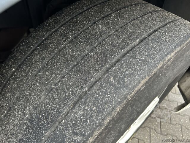 Standard-SZM DAF XF 105 460 SSC / Retarder / 968 dkm / 2 Tanks /...