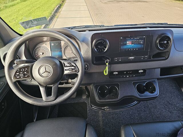  MERCEDES-BENZ SPRINTER 317 L3H2 Maxi Mbux LED Navi Trekhaak E...