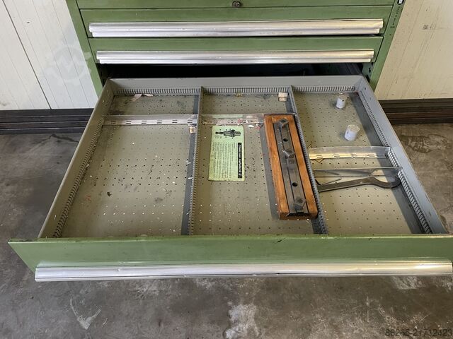 Marógép MAHO MH 700