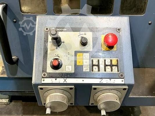 Yatay torna tezgahı Padovani E 275 x 2000