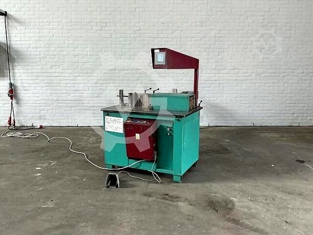 Şerit bükme makinesi Stierli-Bieger 420 NC