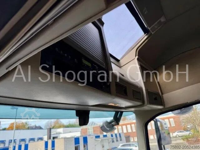 Holztransporter Volvo FH 16.750 8x2 / Loglift BF118S / Eu6