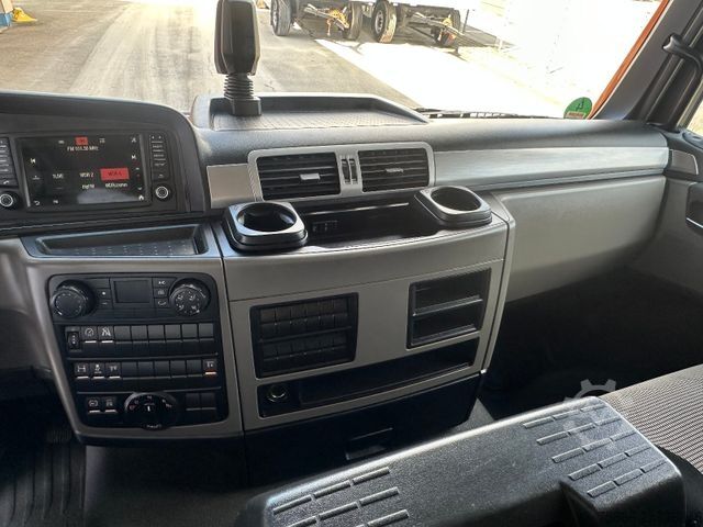 Platós teherautó MAN 26.430 TGS BL 6x2 Platteau - Mitnahmestapler