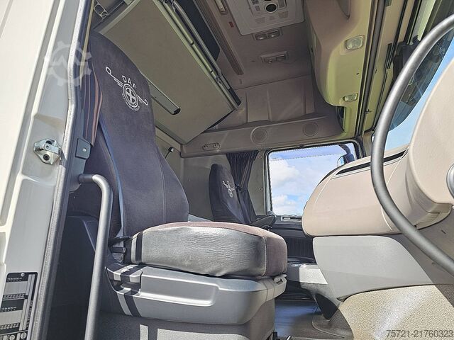 Standard-SZM DAF XF 530 FTG