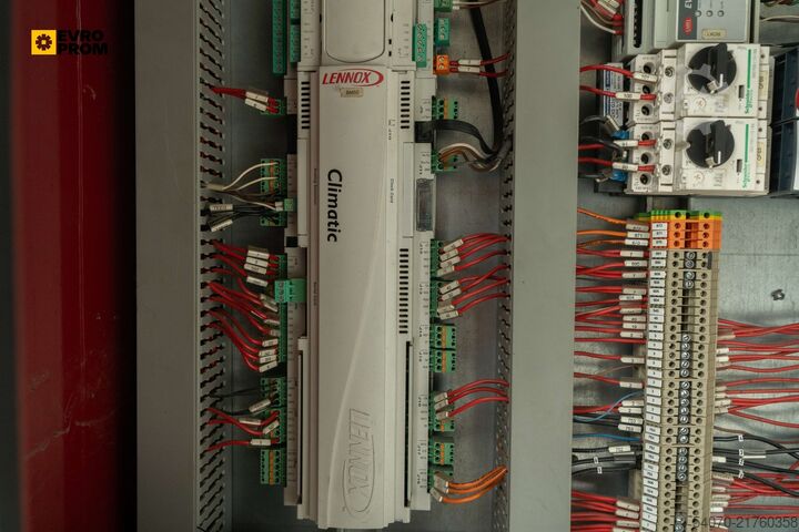 Hűtőgép Used Industrial Chiller LENNOX - 420.1 kW | With warranty