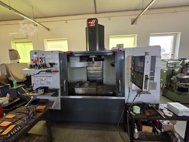 Vertikales Bearbeitungszentrum HAAS VF-3