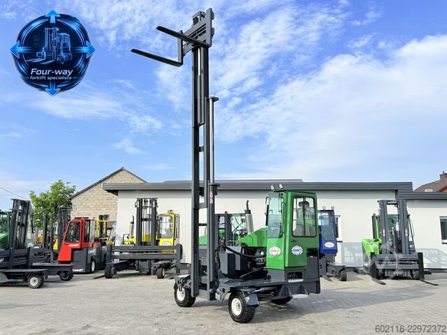 Wózek widłowy czterokierunkowy Combilift C5000XL DIESEL TRIPLEX 5550 FREE-LIFT