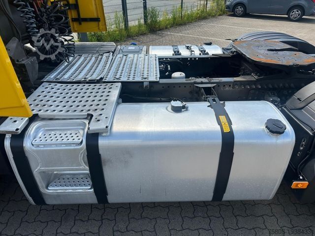 Standard SZM VOLVO FH500  2Tanks ACC I-ParkCool