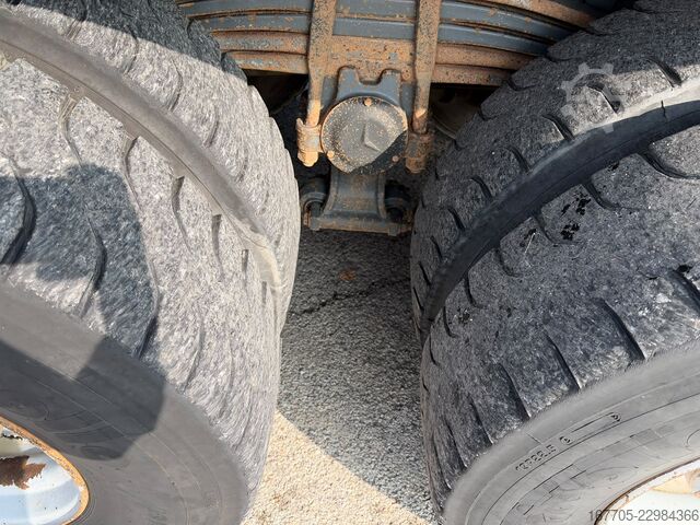  Mercedes-Benz ACTROS 3348
