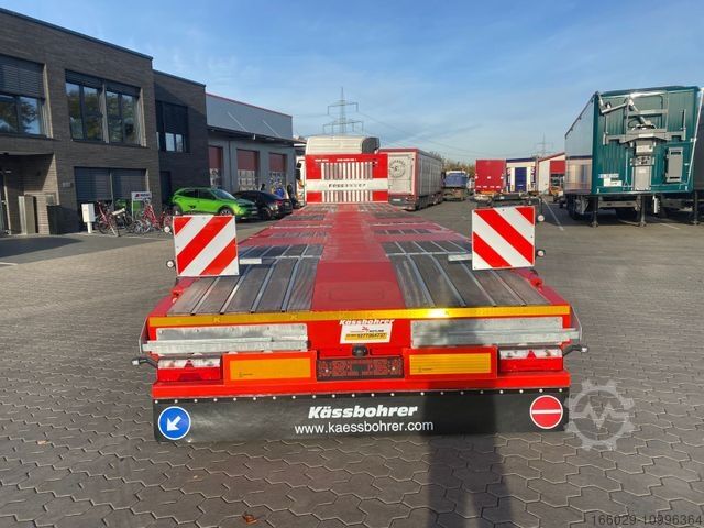 Arbejdsplatform sættevogn KÄSSBOHRER Mega Tele HD Plattform Auflieger mit Radmulden