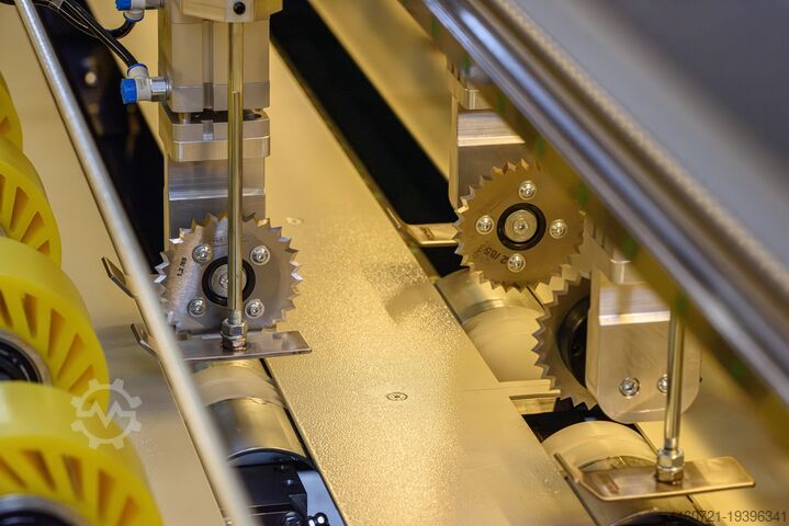 Automata dobozkészítő gép Pak Projekt Boxmaker ASB-24