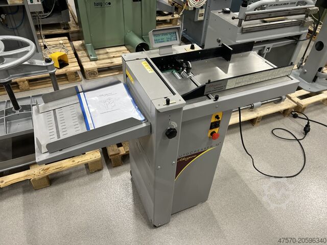 Machine à rainurer et à perforer Automatic creaser Morgana Autocreaser 33