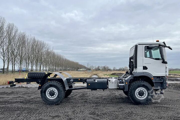 Telaio con cabina MAN TGM 18.250 BB CH Chassis Cabin (17 units)