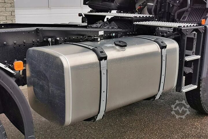 Standaard-SZM MAN TGS 40.480 BB SA Tractor Head (13 units)