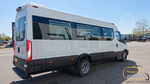 Touringcar IVECO NEU Daily 65C18 24 Sitze