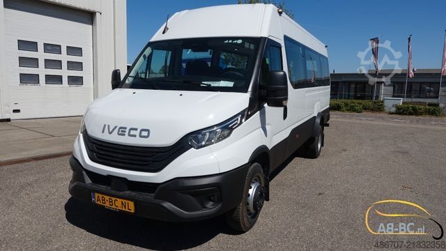 Touringcar IVECO NEU Daily 65C18 24 Sitze