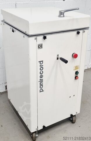 διαχωριστής ζύμης για μπαγκέτες Panirecord P 200