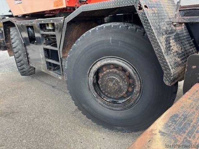 Alle terrein kraan Tadano TR 300 EX